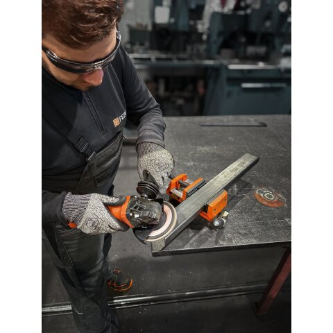 Fein Corded-Angle-Grinder CG 17-125/N00 230V50