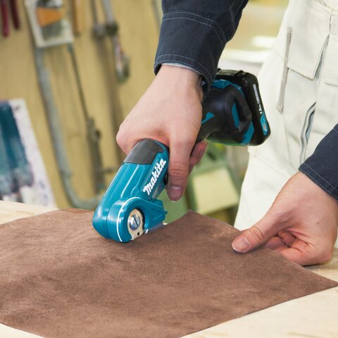 Makita CP100DZ Akku-Universalschere 12V max. (ohne Akku, ohne Ladegerät)