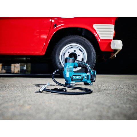 Makita MP100DZ Akku-Kompressor 12V max. (ohne Akku, ohne Ladegerät) 8,3 bar