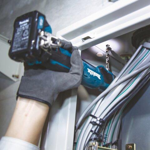 Makita DA332DSYJ Akku-Winkelbohrmaschine 12V max. / 1,5 Ah, 2 Akkus + Ladegerät im MAKPAC EN