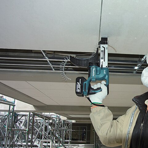 Makita DFR550Z Akku-Magazinschrauber 25-55mm 18V (ohne Akku, ohne Ladegerät) EN