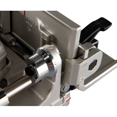 Makita DPJ180Z Akku-Nutfräse 18V (ohne Akku, ohne Ladegerät)