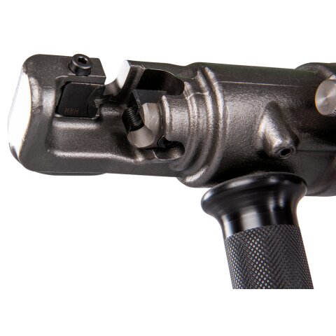 Makita DSC121ZKX1 Akku-Gewindestangentrenner 18V (ohne Akku, ohne Ladegerät) im MAKPAC