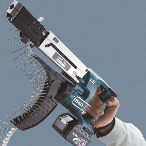 Makita DFR750RTE Akku-Magazinschrauber 45-75 mm 18V / 5,0 Ah, 2 Akkus + Ladegerät im MAKPAC