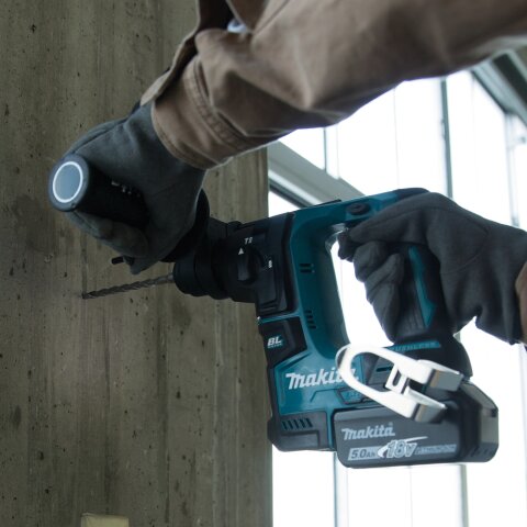 Makita DHR171RAJ Akku-Bohrhammer für SDS-PLUS 18V / 2,0 Ah, 2 Akkus + Ladegerät im MAKPAC EN
