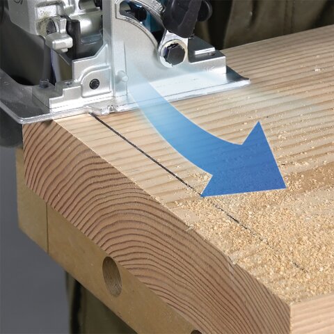 Makita DHS661RTJU Akku-Handkreissäge 57 mm 18V mit Bluetooth / 5,0 Ah, 2 Akkus + Ladegerät im MAKPAC EN