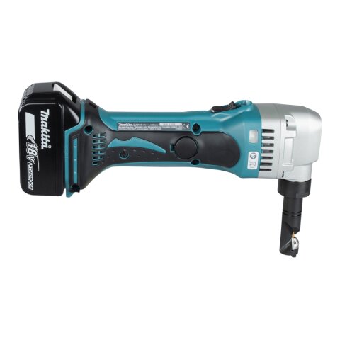 Makita DJN161RTJ Akku-Knabber 1,6 mm 18V / 5,0 Ah, 2 Akkus + Ladegerät im MAKPAC