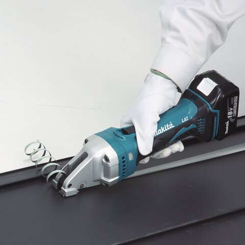 Makita DJS101RTJ Akku Kurvenschere 18V / 5,0 Ah, 2 Akkus + Ladegerät im MAKPAC