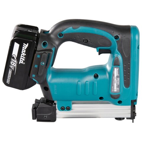 Makita DST221RTJ Akku-Tacker 18V / 5,0 Ah, 2 Akkus + Ladegerät im MAKPAC