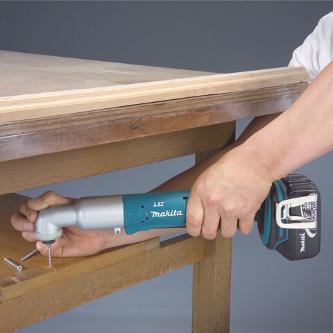 Makita DTL061RT1J Akku-Winkelschlagschrauber 18V / 5,0 Ah, 1 Akku + Ladegerät im MAKPAC