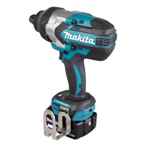Makita DTW1001RTJ Akku-Schlagschrauber 18V / 5,0 Ah, 2 Akkus + Ladegerät im MAKPAC
