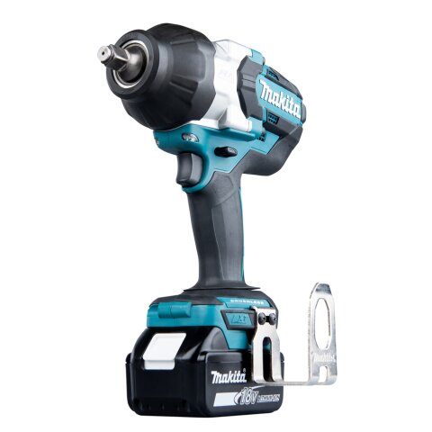 Makita DTW1002RTJ Akku-Schlagschrauber 18V / 5,0 Ah, 2 Akkus + Ladegerät im MAKPAC EN