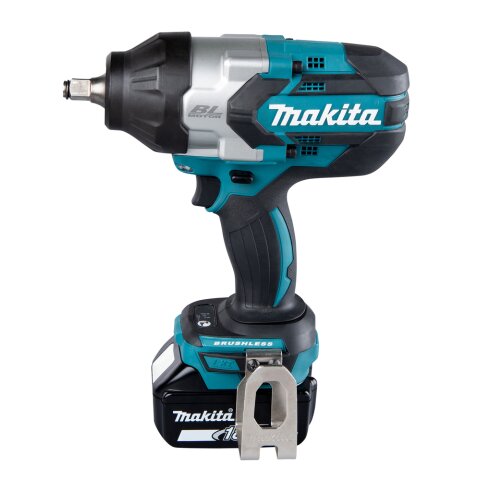Makita DTW1002RTJ Akku-Schlagschrauber 18V / 5,0 Ah, 2...