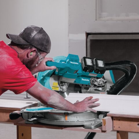 Makita DLS111ZU Akku-Kapp- und Gehrungssäge 2x18V mit Bluetooth (ohne Akku, ohne Ladegerät)