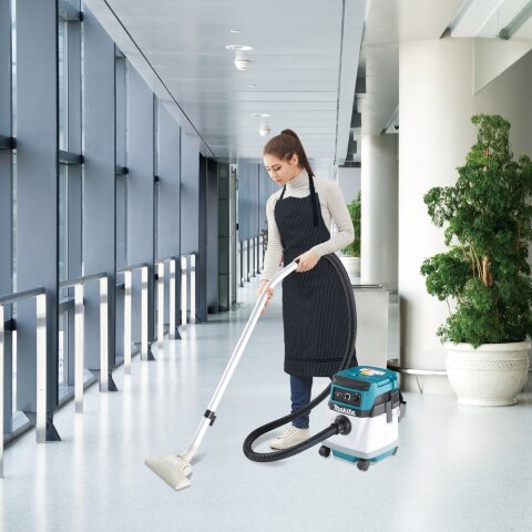 Makita DVC150LZ Akku-Staubsauger 15L 2x18V Nass+Trocken (ohne Akku, ohne Ladegerät)