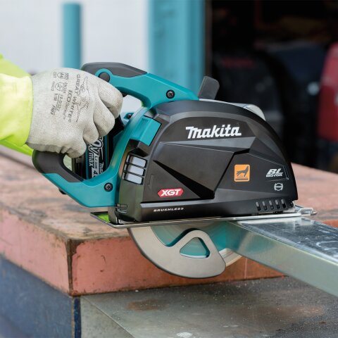 Makita CS002GZ Akku-Metallhandkreissäge 40V (ohne Akku, ohne Ladegerät) EN