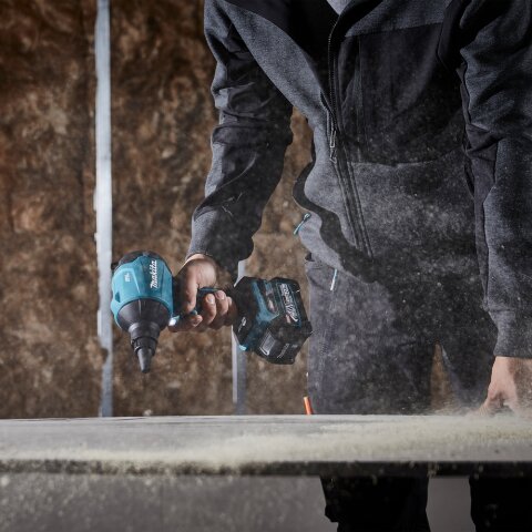 Makita AS001GA102 Akku-Gebläse 40V max. / 2,0 Ah, 1 Akku + Ladegerät in Transporttasche EN
