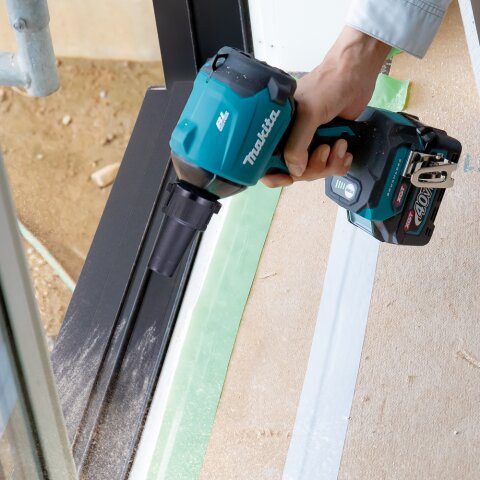 Makita AS001GA102 Akku-Gebläse 40V max. / 2,0 Ah, 1 Akku + Ladegerät in Transporttasche EN