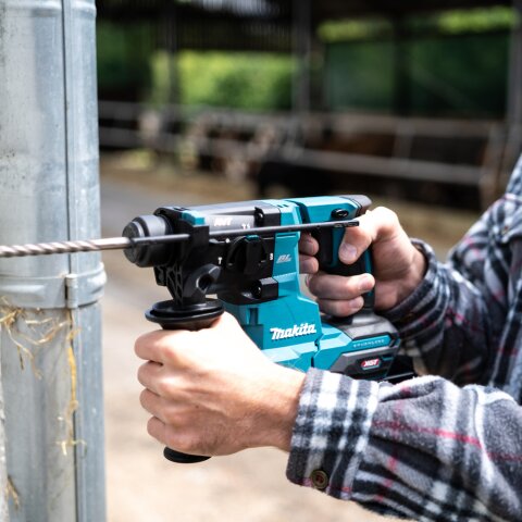 Makita HR010GD201 Akku-Kombihammer SDS-PLUS 40V max. / 2,5 Ah, 2 Akkus + Ladegerät im MAKPAC