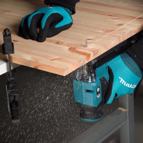Makita JV001GD101 Akku-Pendelhubstichsäge 40V max. / 2,5 Ah, 1 Akkus + Ladegerät im MAKPAC