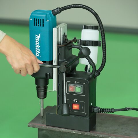 Makita HB350 Magnetbohrmaschine 1.050W EN
