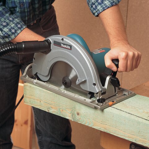 Makita 5903R Handkreissäge 85 mm EN