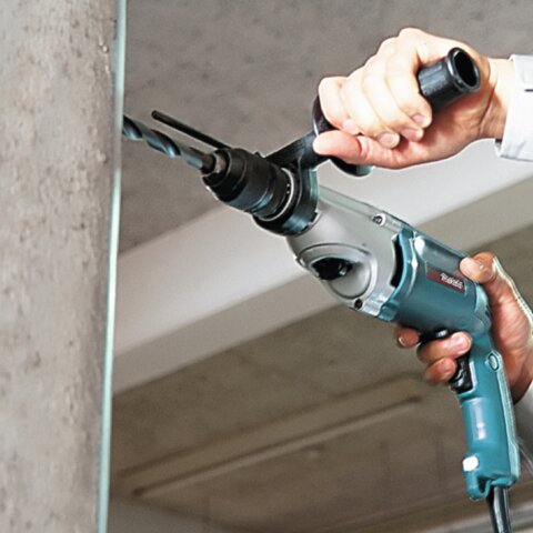 Makita HP2051FJ Schlagbohrmaschine 720 W mit LED