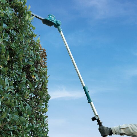 Makita UN460WDZ Akku-Heckenschneider 46 cm 12V max. (ohne Akku, ohne Ladegerät) EN