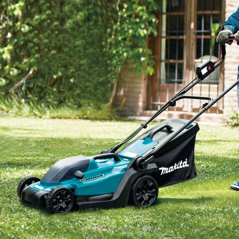 Makita DLM330RM Akku-Rasenmäher 18V / 4,0 Ah, 1 Akku + Ladegerät