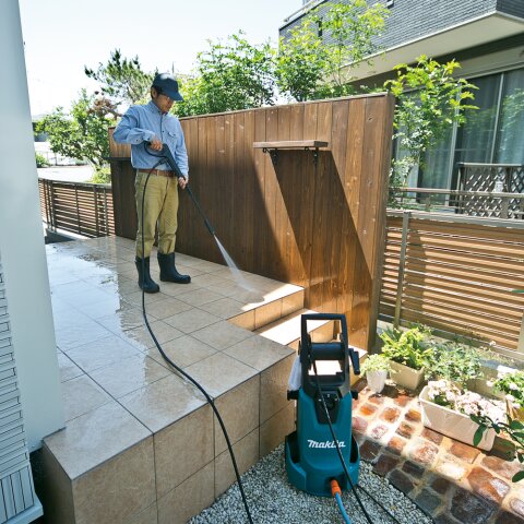 Makita HW1200 Hochdruckreiniger 120 bar