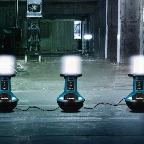 Makita DEADML810 LED-Flächenbeleuchtung 18V (ohne Akku, ohne Ladegerät)