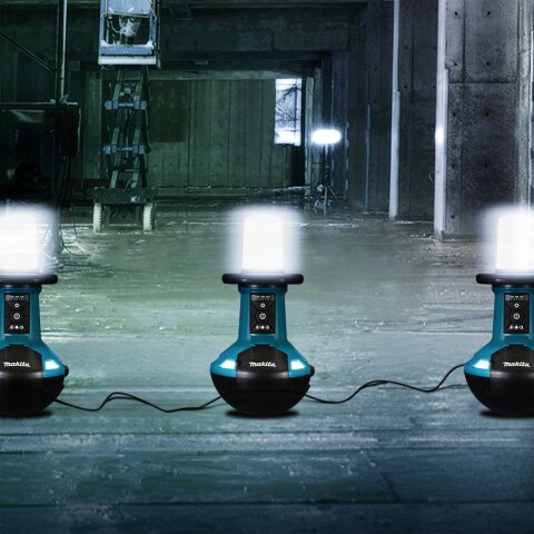 Makita DEADML810 LED-Flächenbeleuchtung 18V (ohne Akku, ohne Ladegerät)