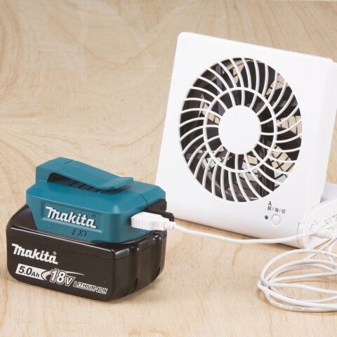 Makita DECADP05 Akku-USB Adapter 14,4V 18V