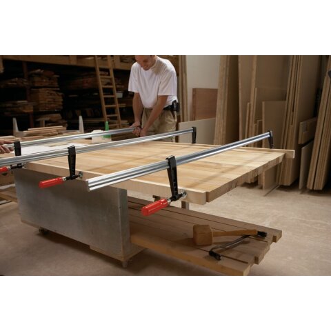 Bessey 2.000x120mm "TGK200" Temperguss-Schraubknecht TGK mit bewährtem Holzgriff