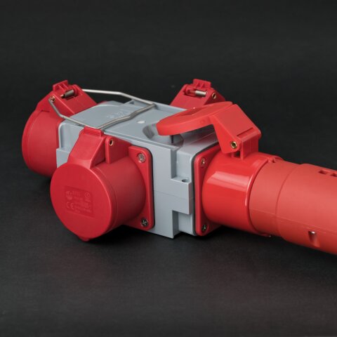 Kreuzverteiler CEE400V/16A 3fach Stecker CEE + 3x Steckdosen CEE