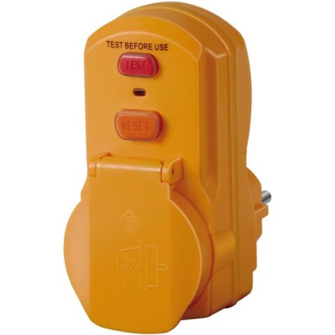 Brennenstuhl Personenschutz-Adapter 30mA <IP54>...